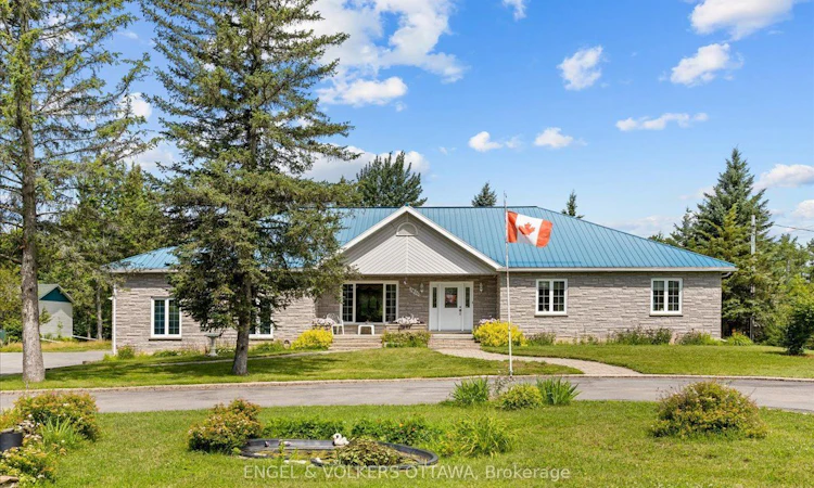 3805 Big Rideau Lake Road