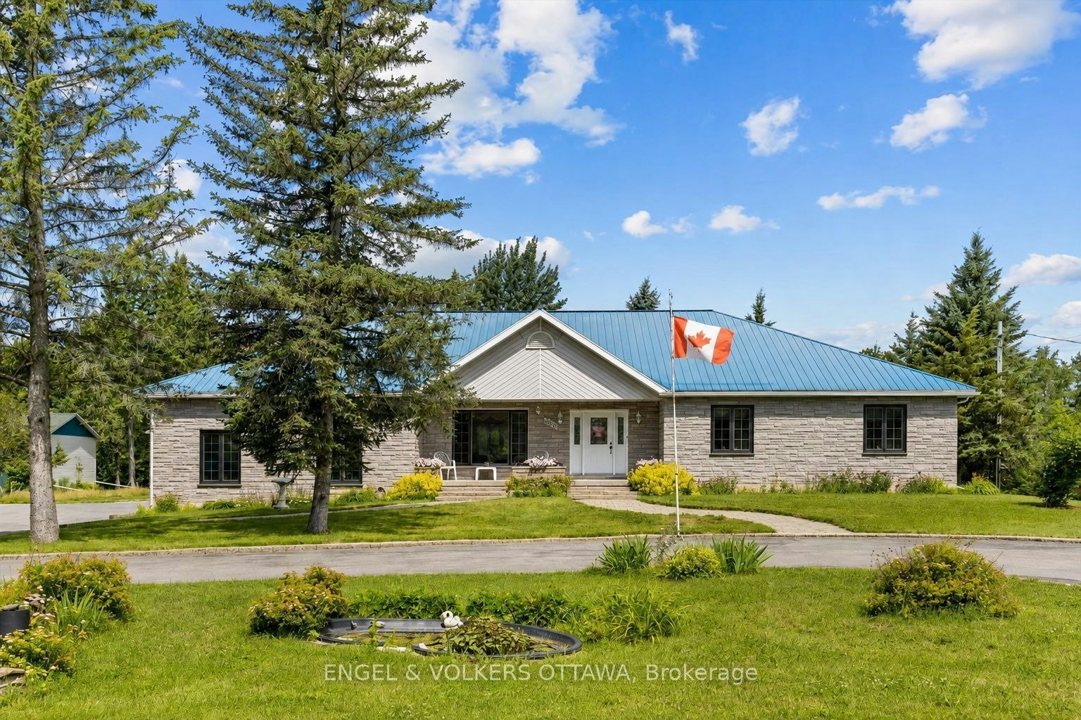 3805 Big Rideau Lake Road, Rideau Lakes, ON, K0G 1V0