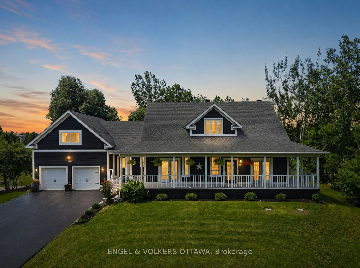 6881 Sparkling Lake Way, Ottawa, ON, K4P 1R7