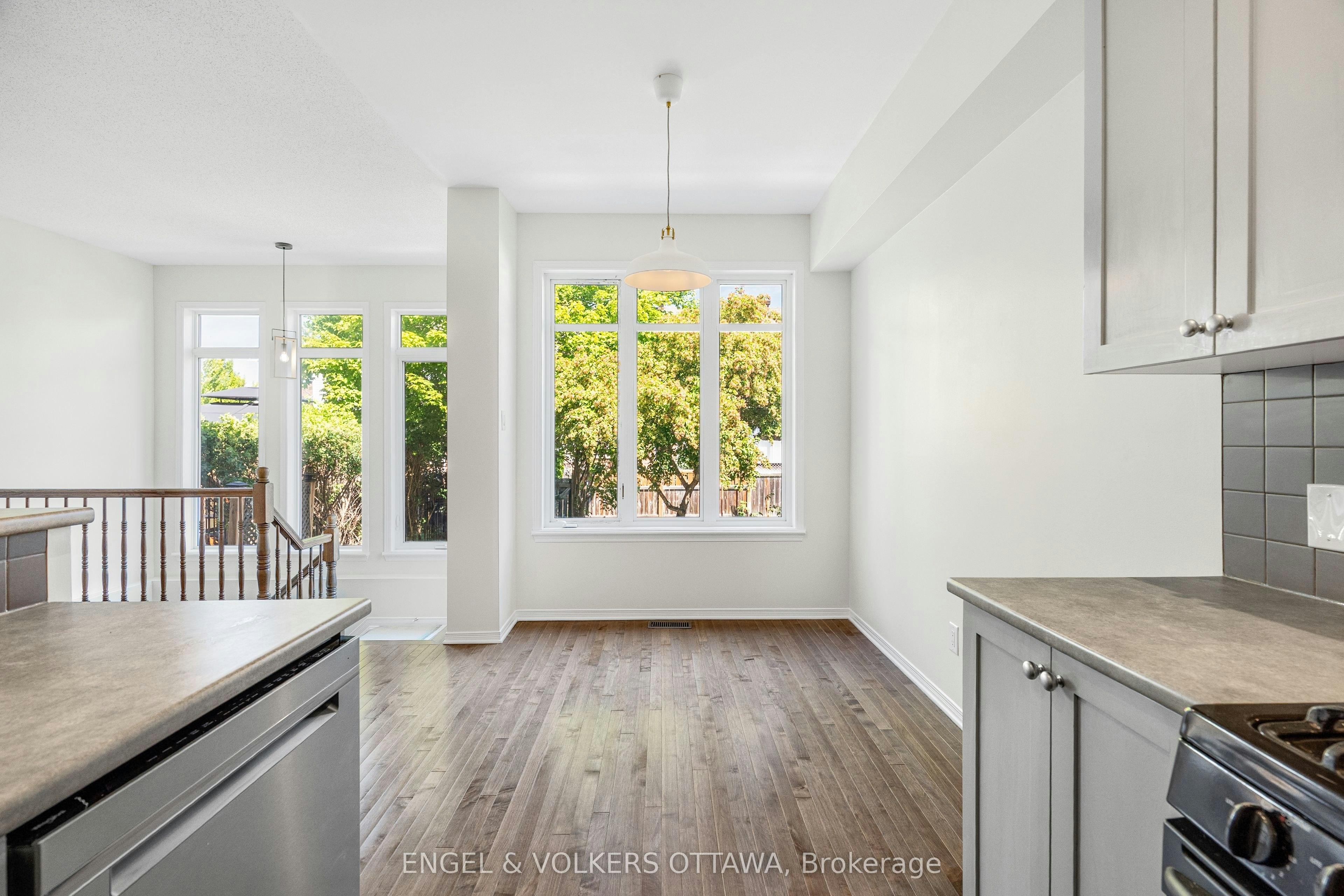 729 Nakina Way, Ottawa, ON, K1V 2H9 - 21