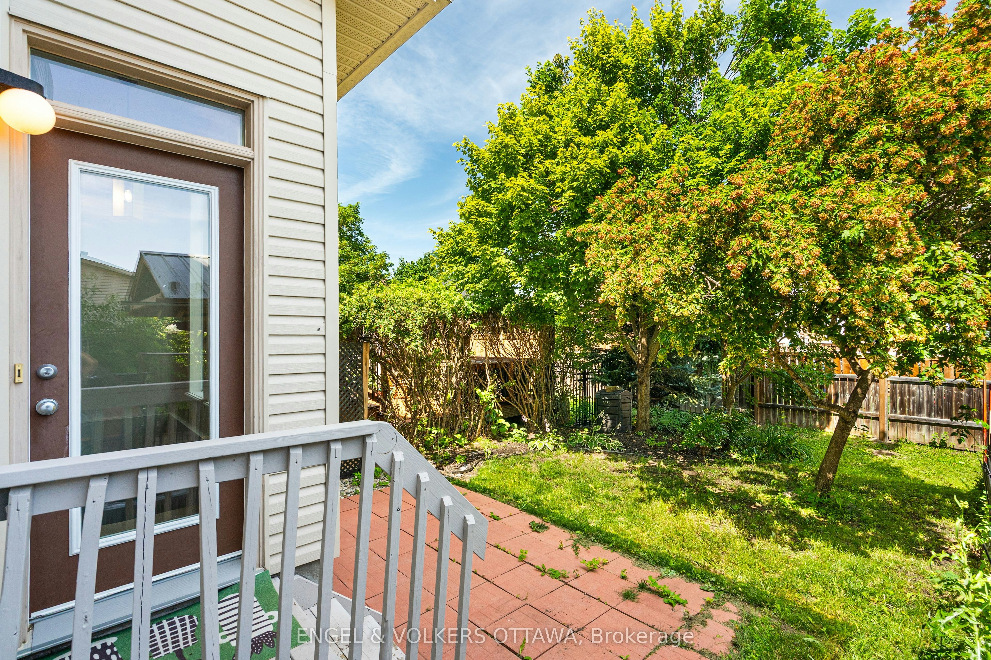 729 Nakina Way, Ottawa, ON, K1V 2H9 - 42