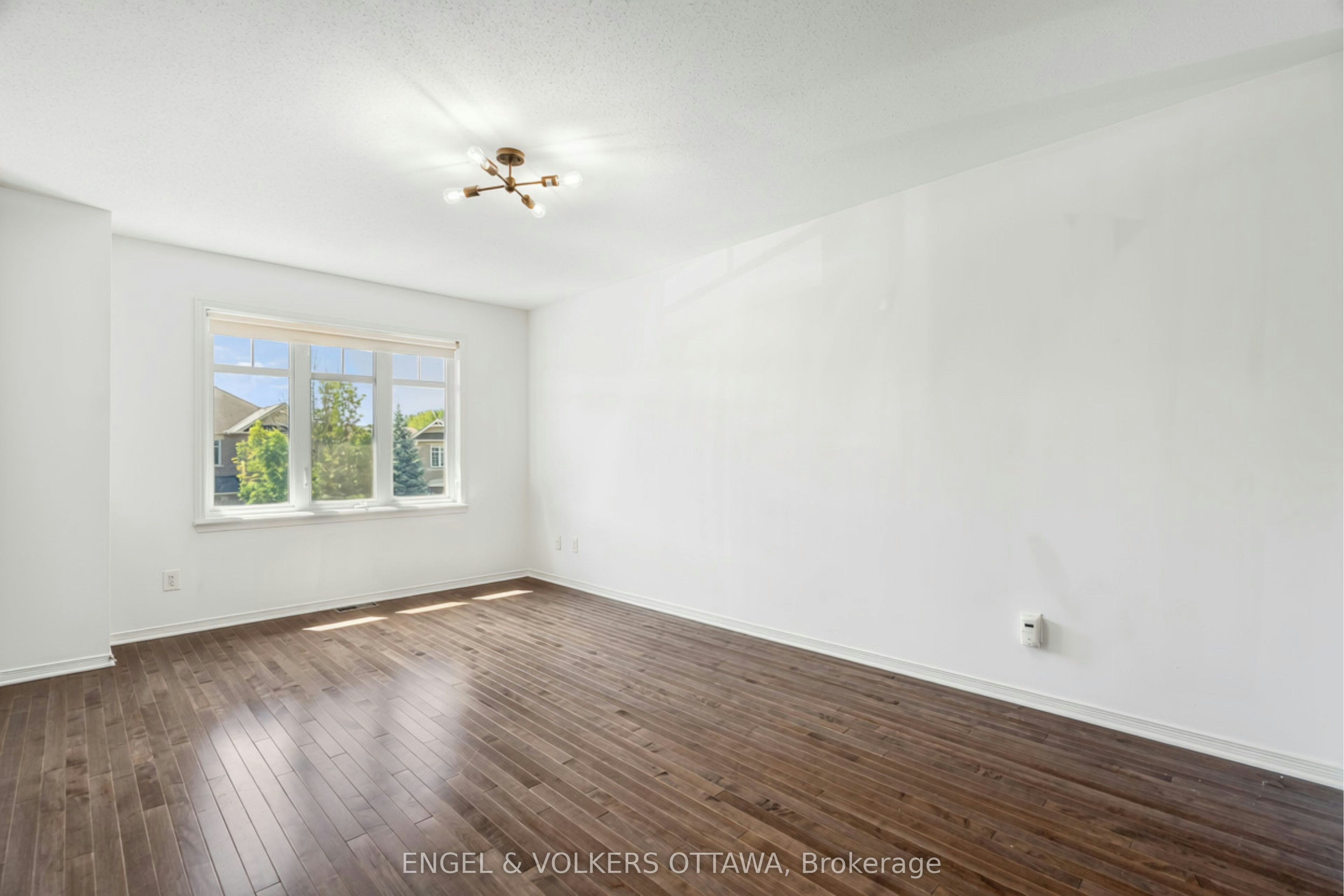 729 Nakina Way, Ottawa, ON, K1V 2H9 - 25
