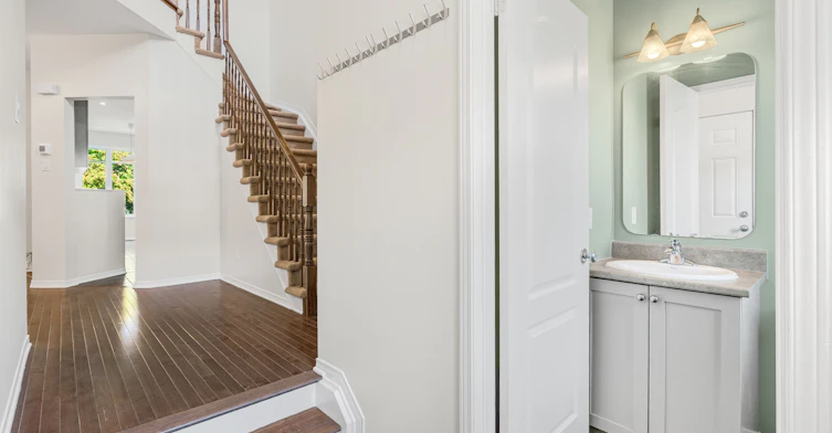 729 Nakina Way, Ottawa, ON, K1V 2H9 - 4