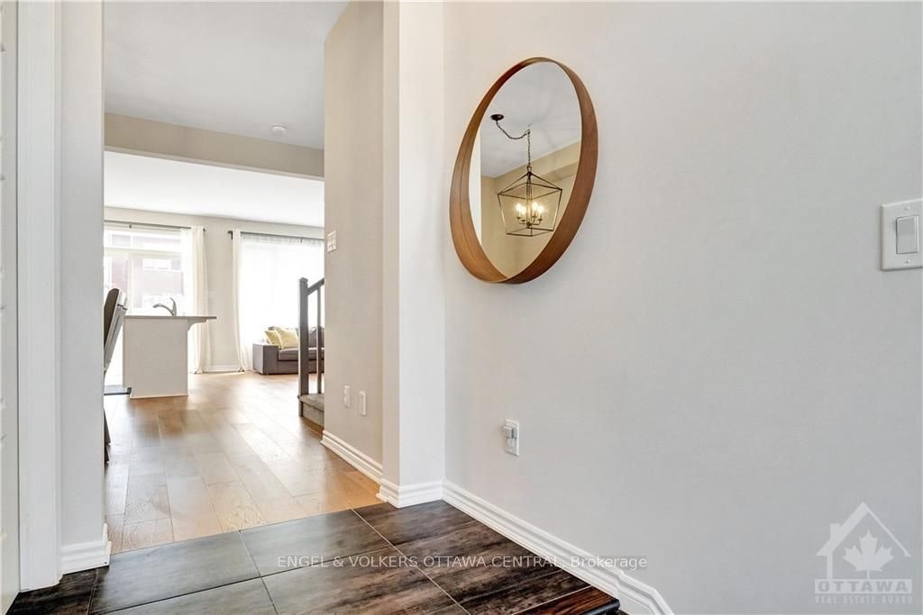 526 Cope Drive, Ottawa, ON, K2S 1B6 - 4