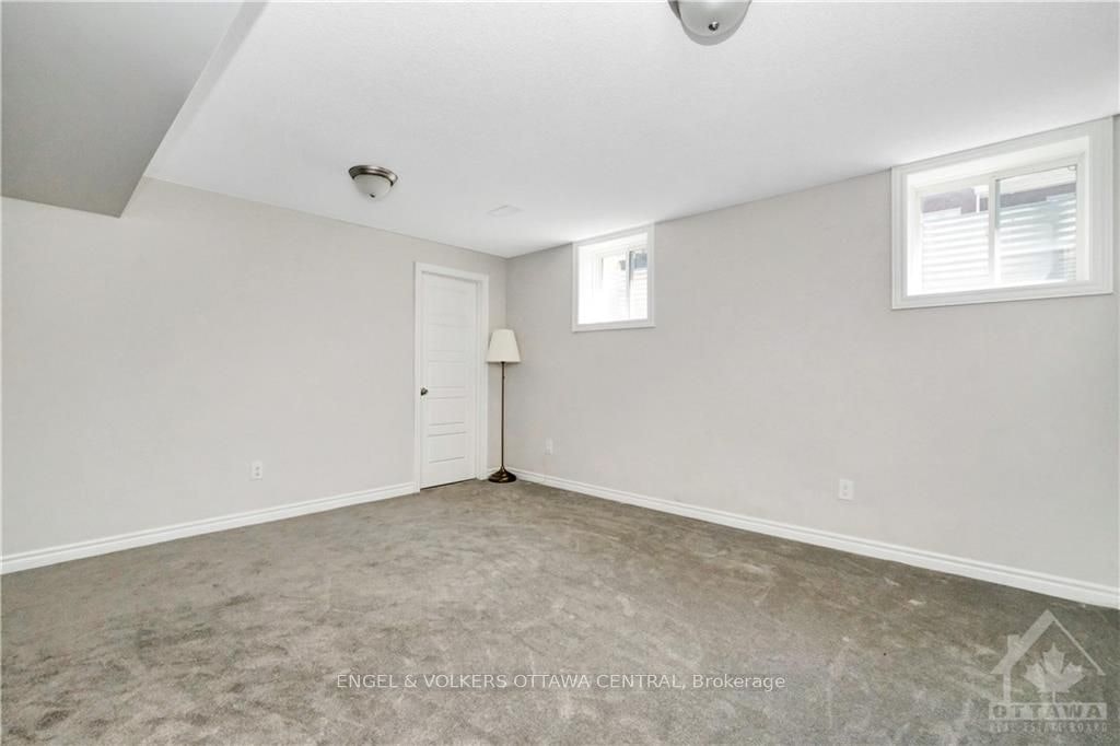 526 Cope Drive, Ottawa, ON, K2S 1B6 - 26