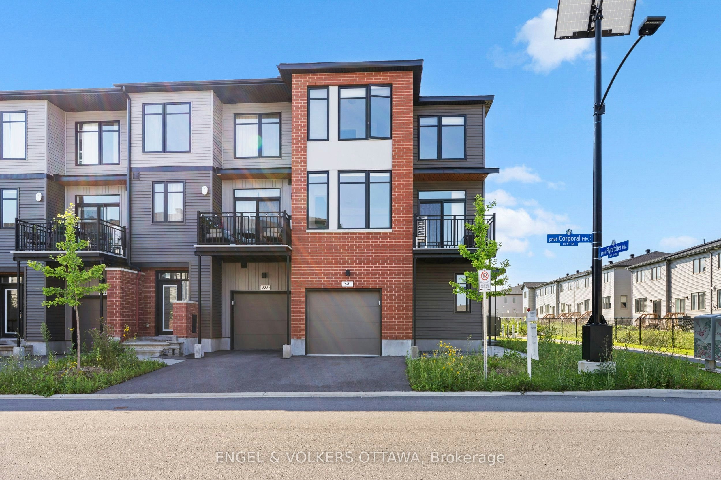 631 Corporal Private, Ottawa, ON, K1X 0M7