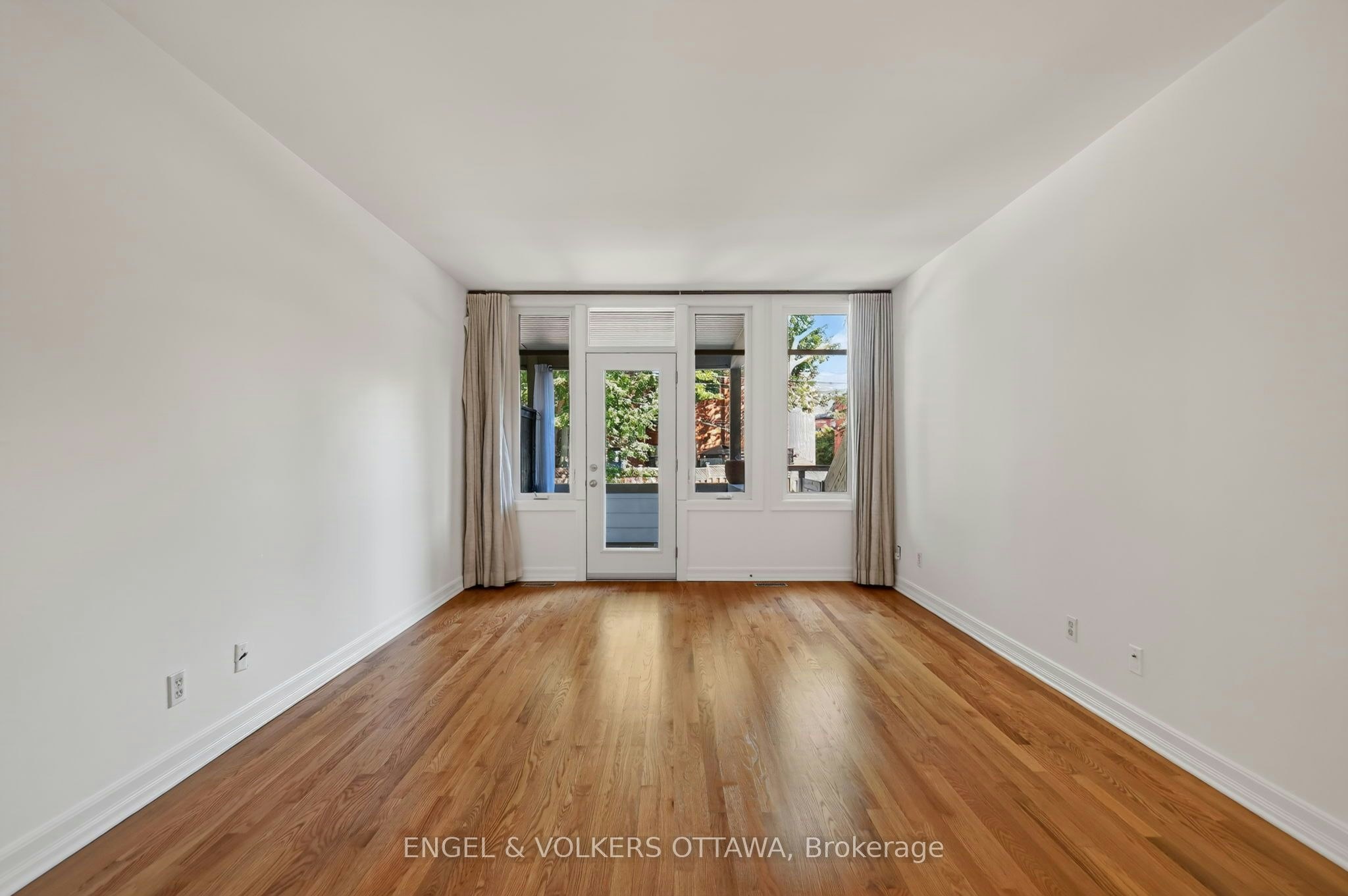 107 A Third Avenue, Ottawa, ON, K1S 2J7 - 14
