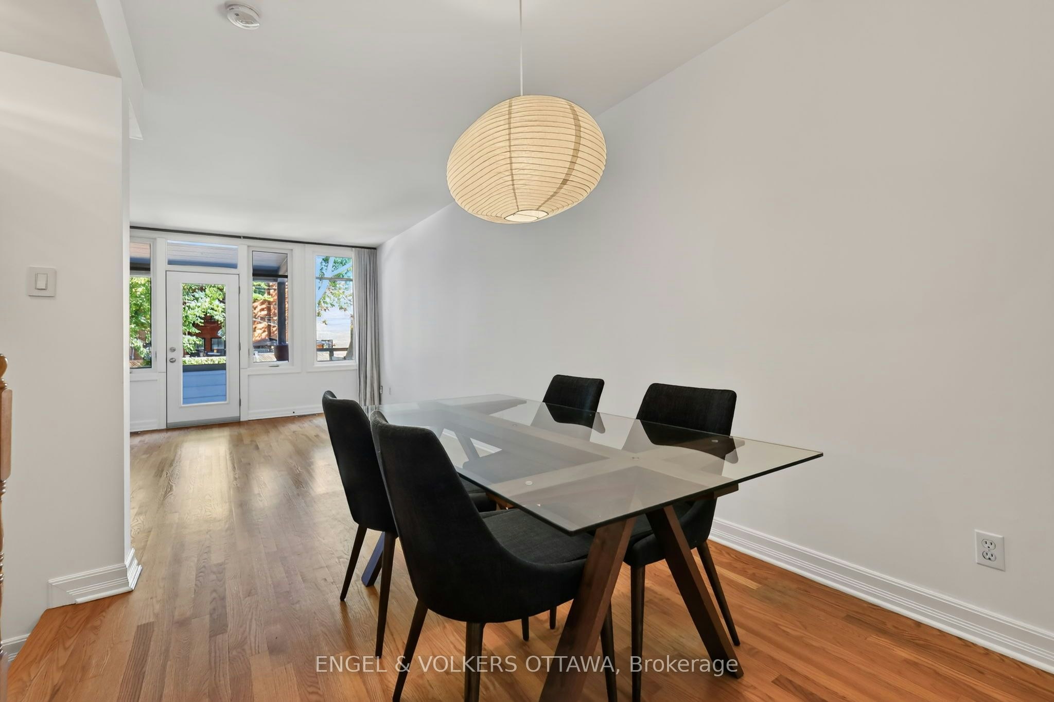 107 A Third Avenue, Ottawa, ON, K1S 2J7 - 9