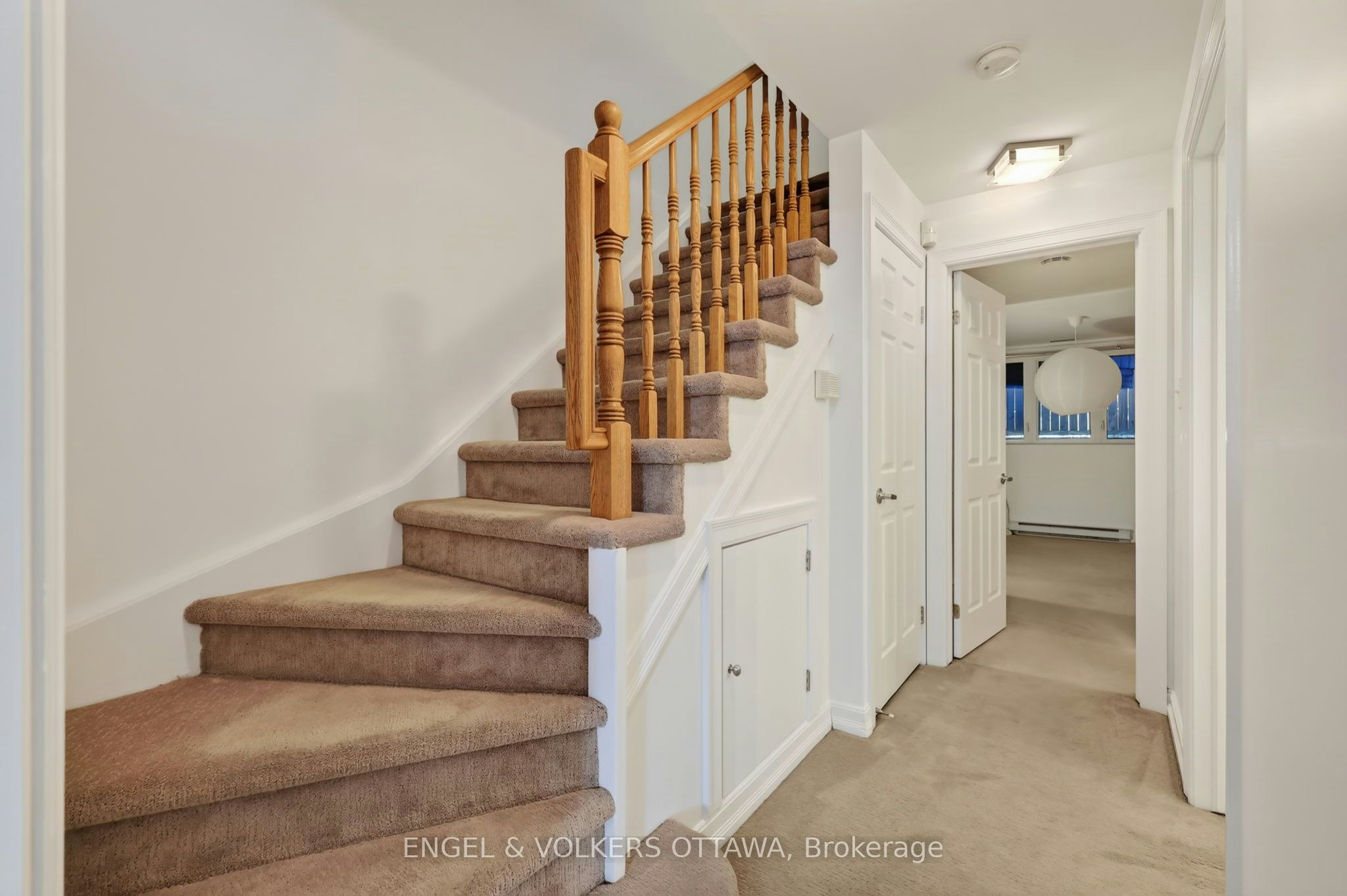 107 A Third Avenue, Ottawa, ON, K1S 2J7 - 20