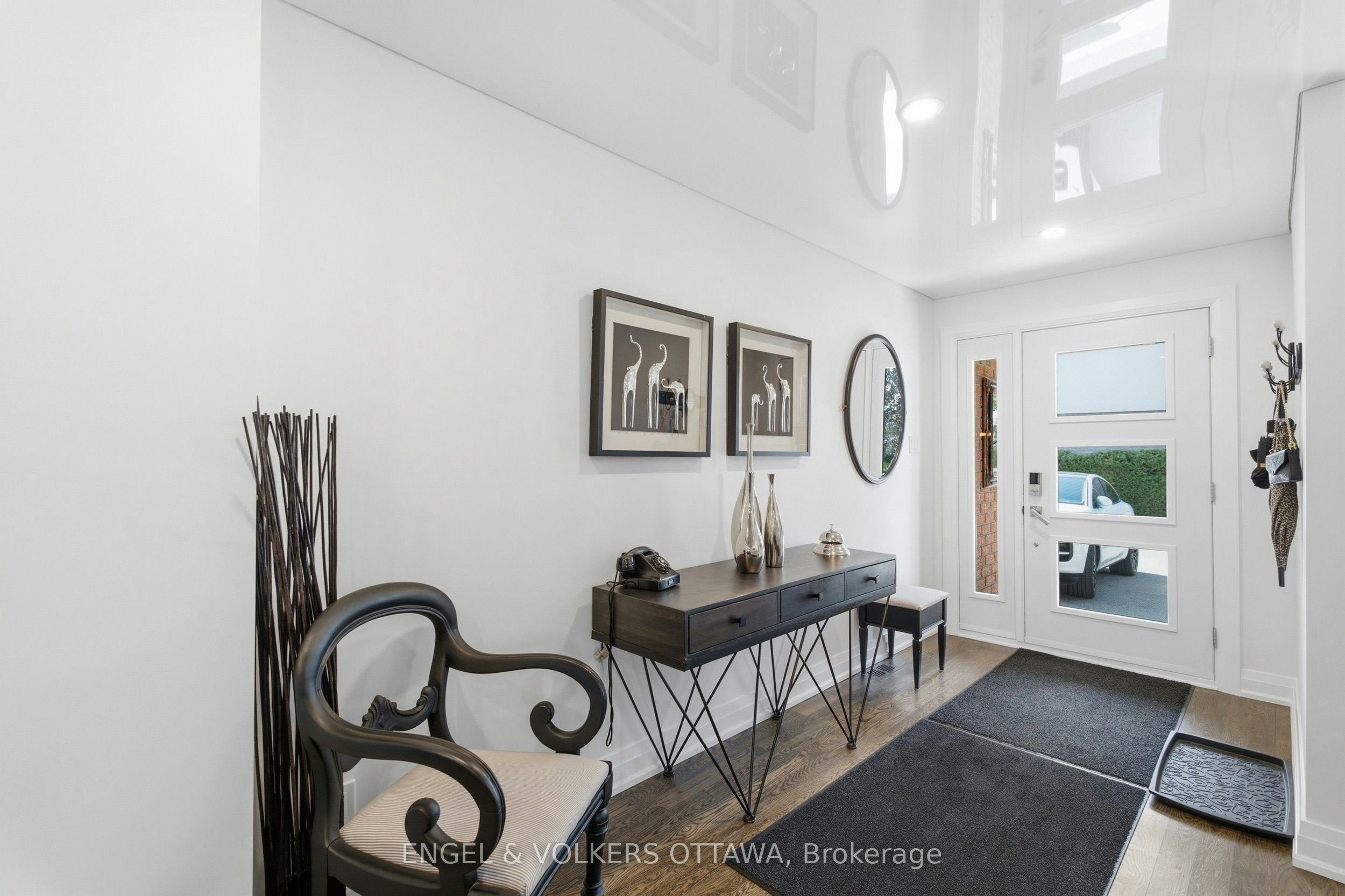 2855 Gothwood Place, Ottawa, ON, K1T 2V5 - 3