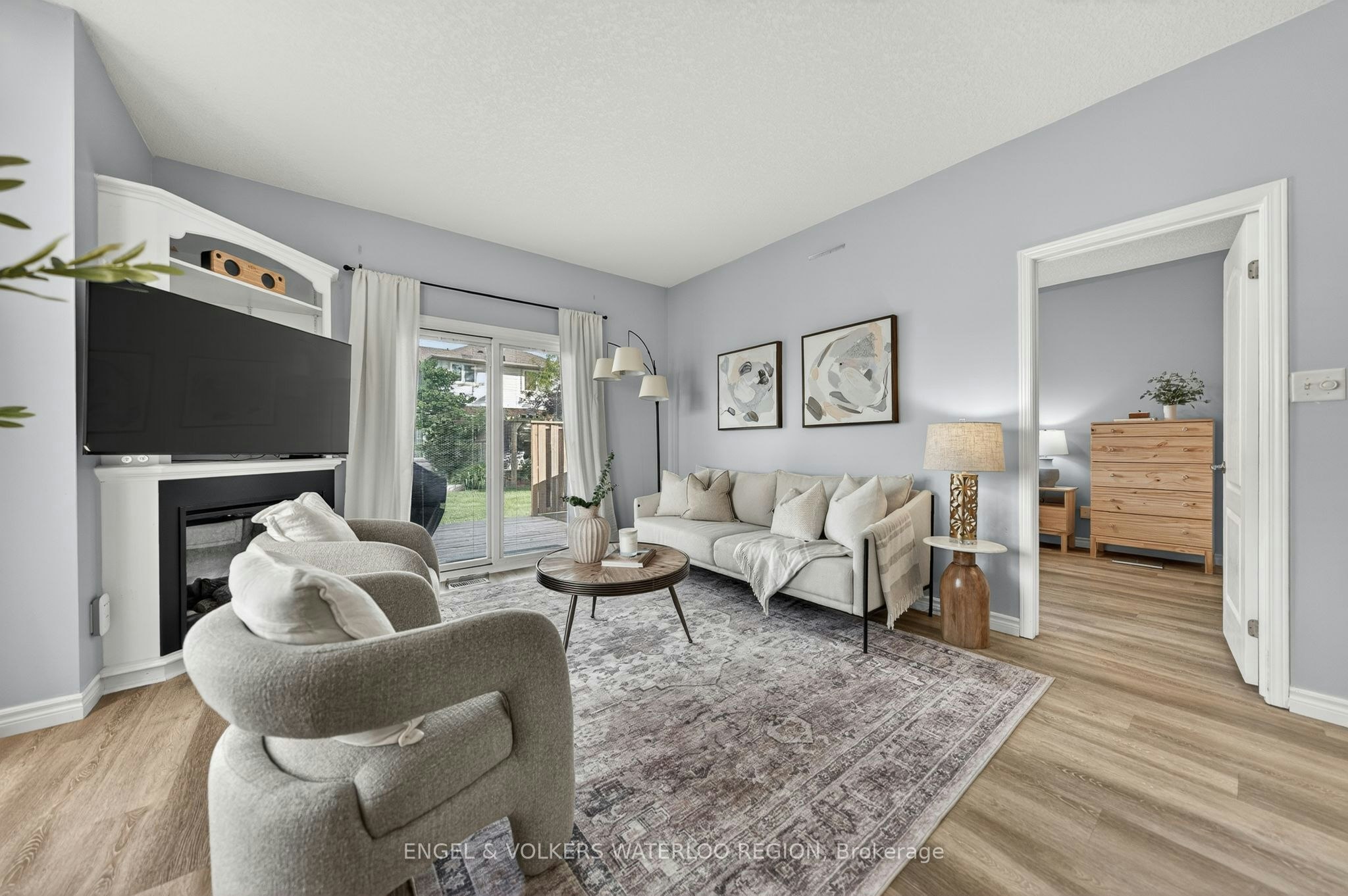139 Reiber Court, Waterloo, ON, N2L 6M9