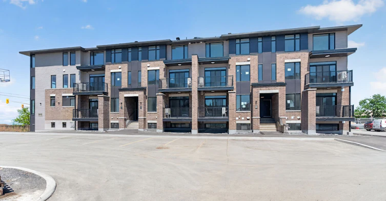 138 Stardust Private, Ottawa, ON, K1T 3W6 - 3