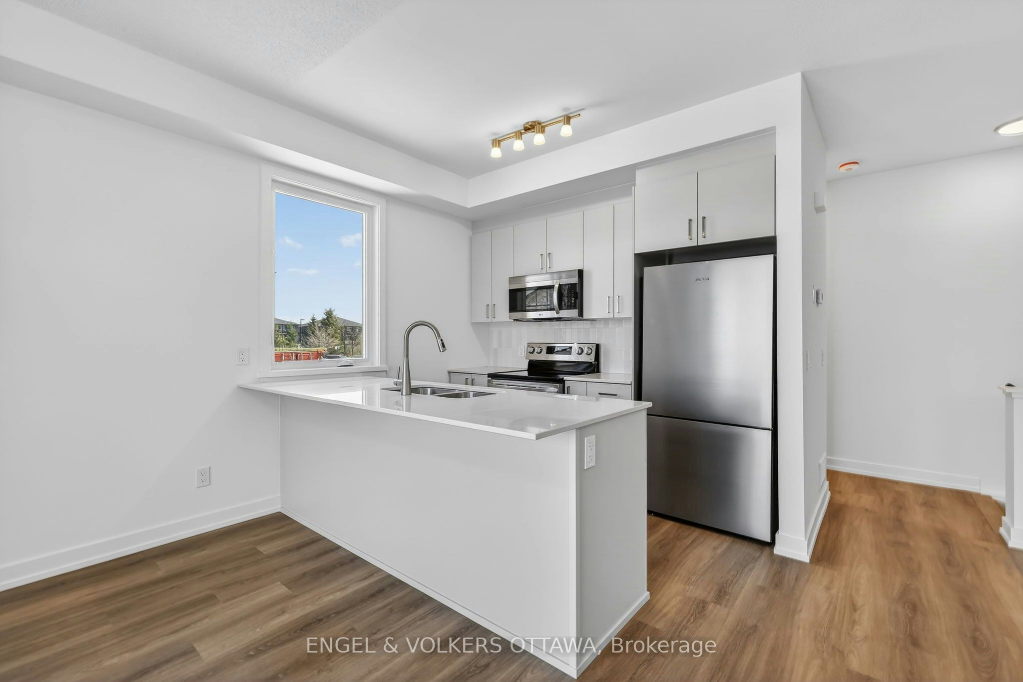 138 Stardust Private, Ottawa, ON, K1T 3W6 - 18
