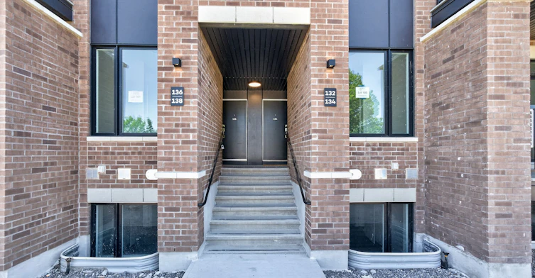 138 Stardust Private, Ottawa, ON, K1T 3W6 - 4