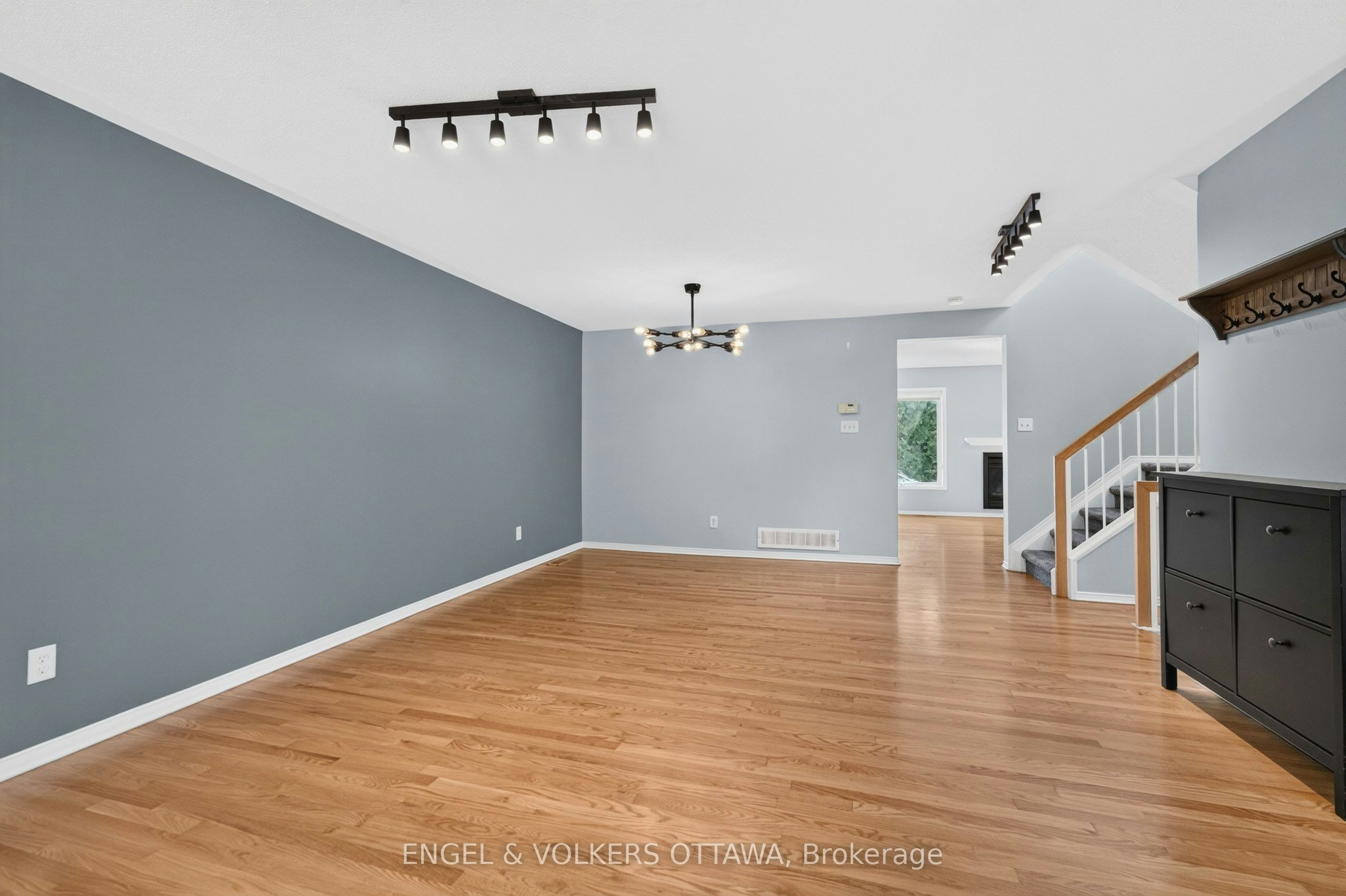 2123 Esprit Drive, Ottawa, ON, K4A 4K2 - 7
