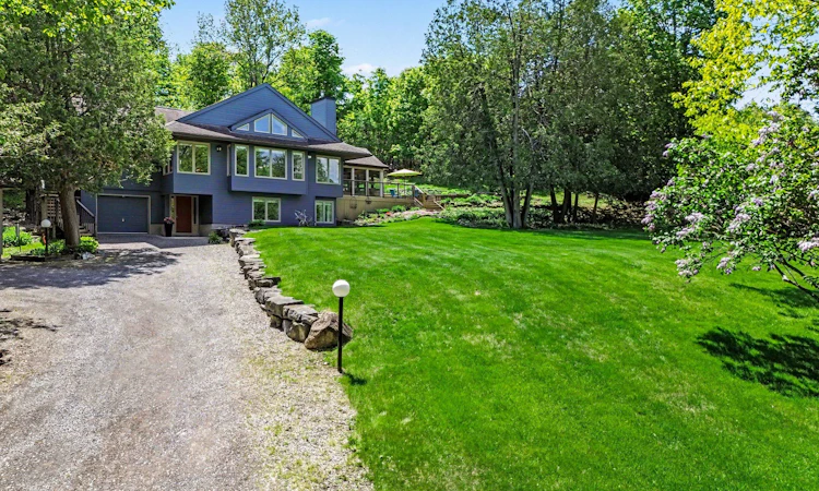 4637 Northwoods Drive