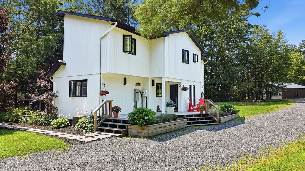 8 Bartlett Drive, Seguin, ON, P2A 2W8