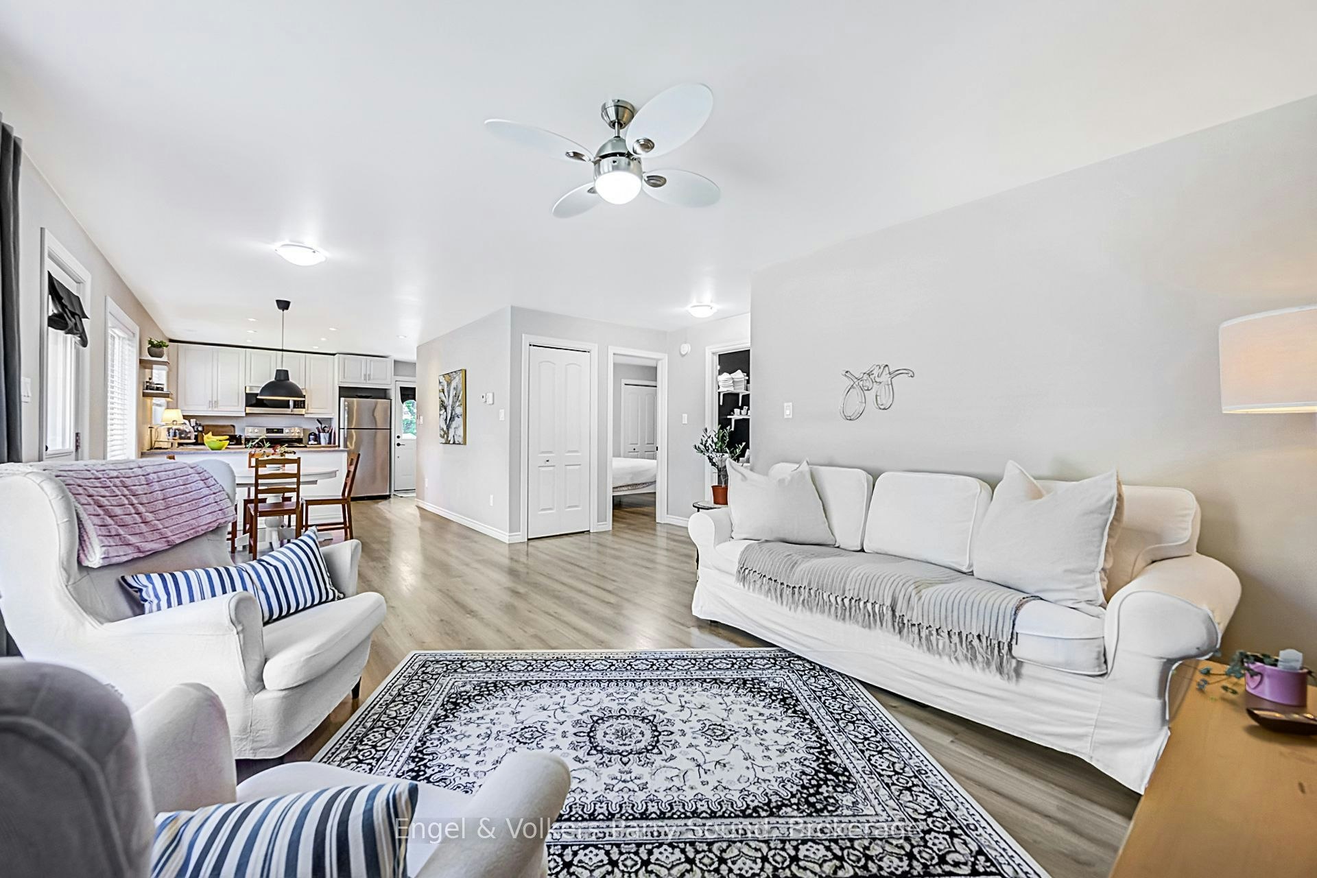 A-6 Lawrence Street, Parry Sound, ON, P2A 2E2 - 9