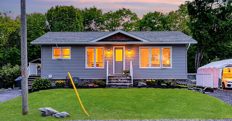 A-6 Lawrence Street, Parry Sound, ON, P2A 2E2 - 4