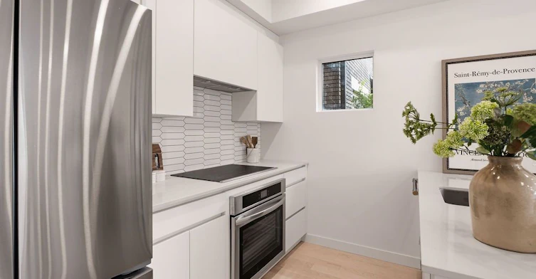 B-47 Fairmont Avenue, Ottawa, ON, K1Y 1X4 - 6