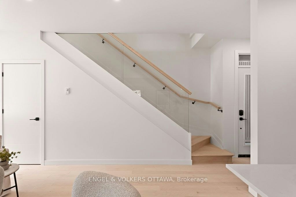 B-47 Fairmont Avenue, Ottawa, ON, K1Y 1X4 - 13