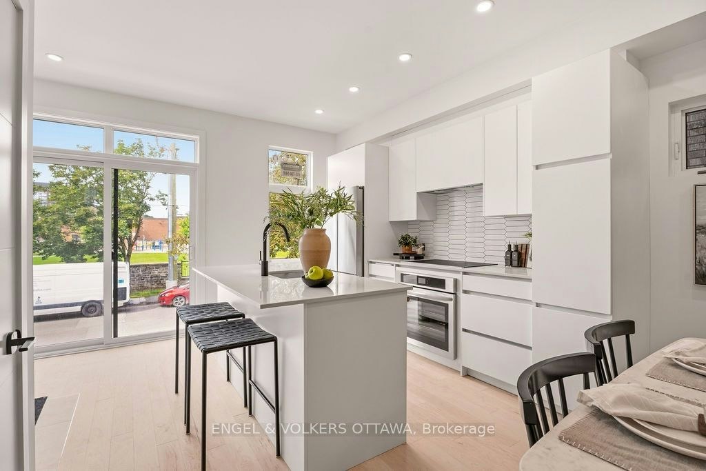 A-47 Fairmont Avenue, Ottawa, ON, K1Y 1X4 - 3