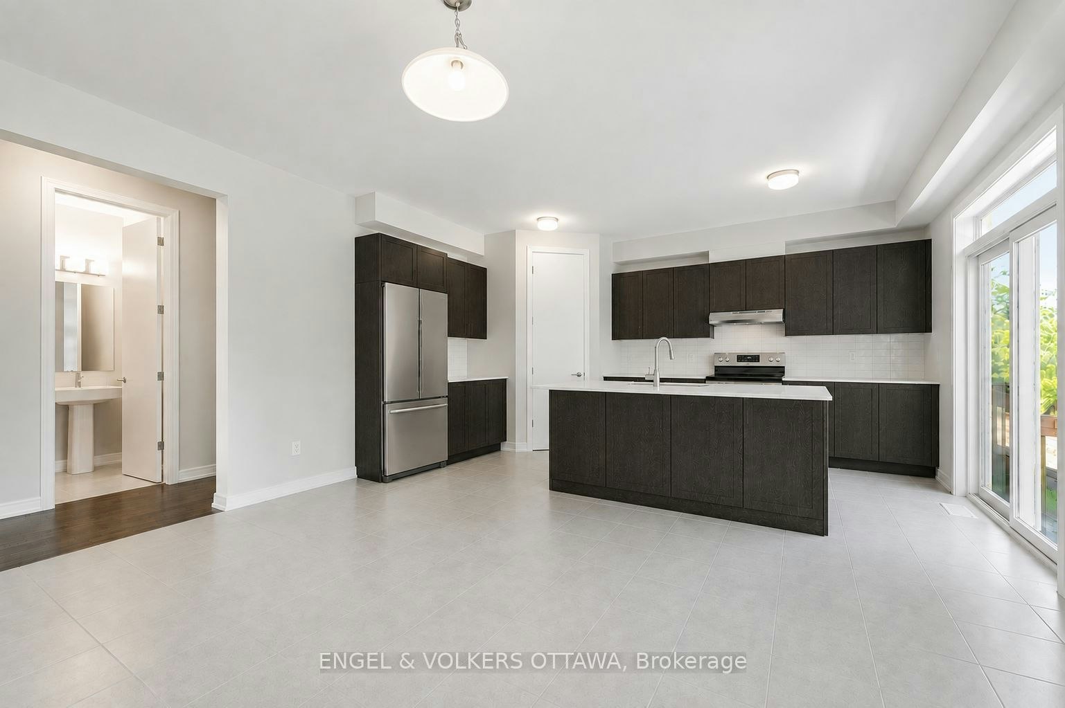 89 Hackamore Crescent, Ottawa, ON, K0A 2Z0 - 5