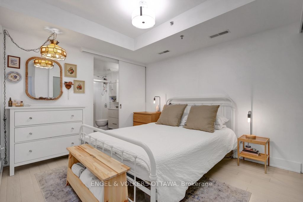 108 Richmond 108 Road, Ottawa, ON, K1Z 6V9 - 18