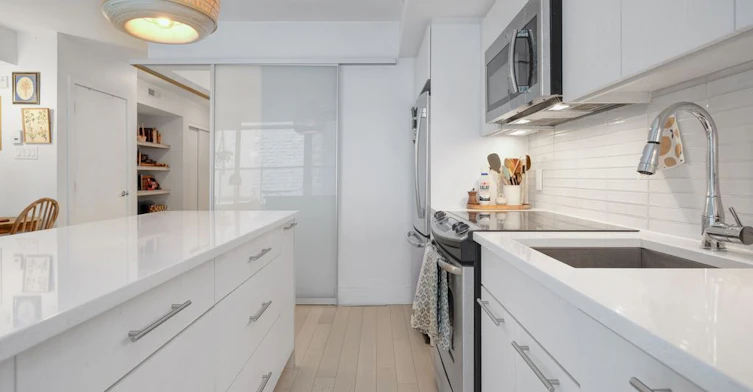 108 Richmond 108 Road, Ottawa, ON, K1Z 6V9 - 14