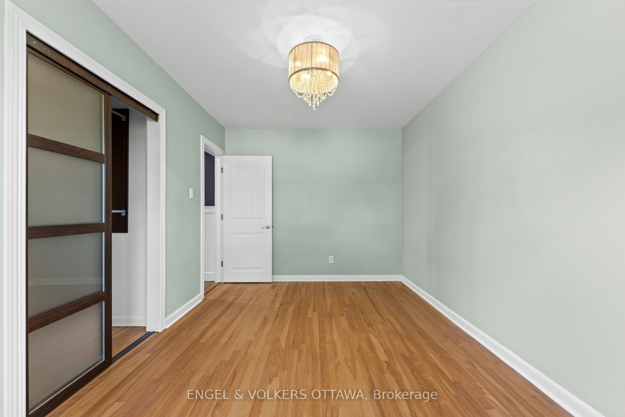855 Weston Drive, Ottawa, ON, K1G 1W5 - 17