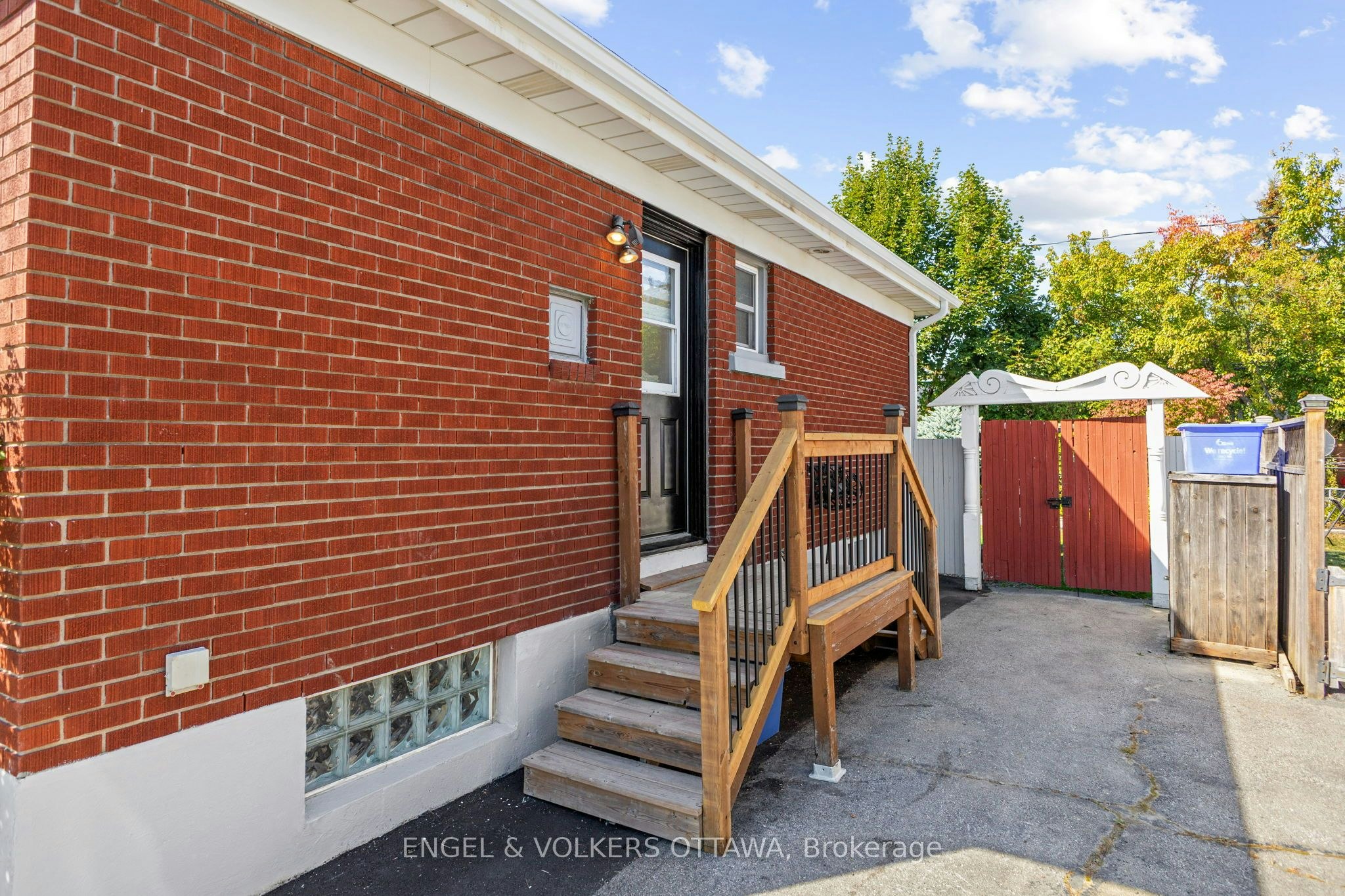 855 Weston Drive, Ottawa, ON, K1G 1W5 - 35