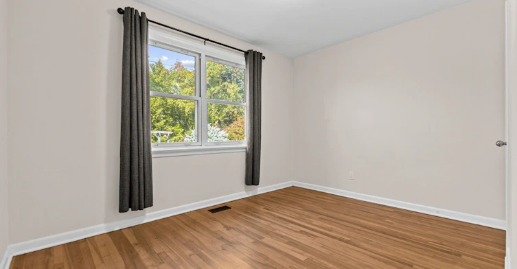 855 Weston Drive, Ottawa, ON, K1G 1W5 - 11