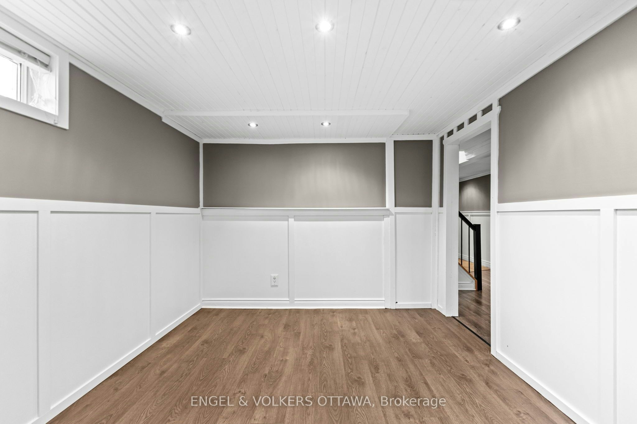 855 Weston Drive, Ottawa, ON, K1G 1W5 - 24