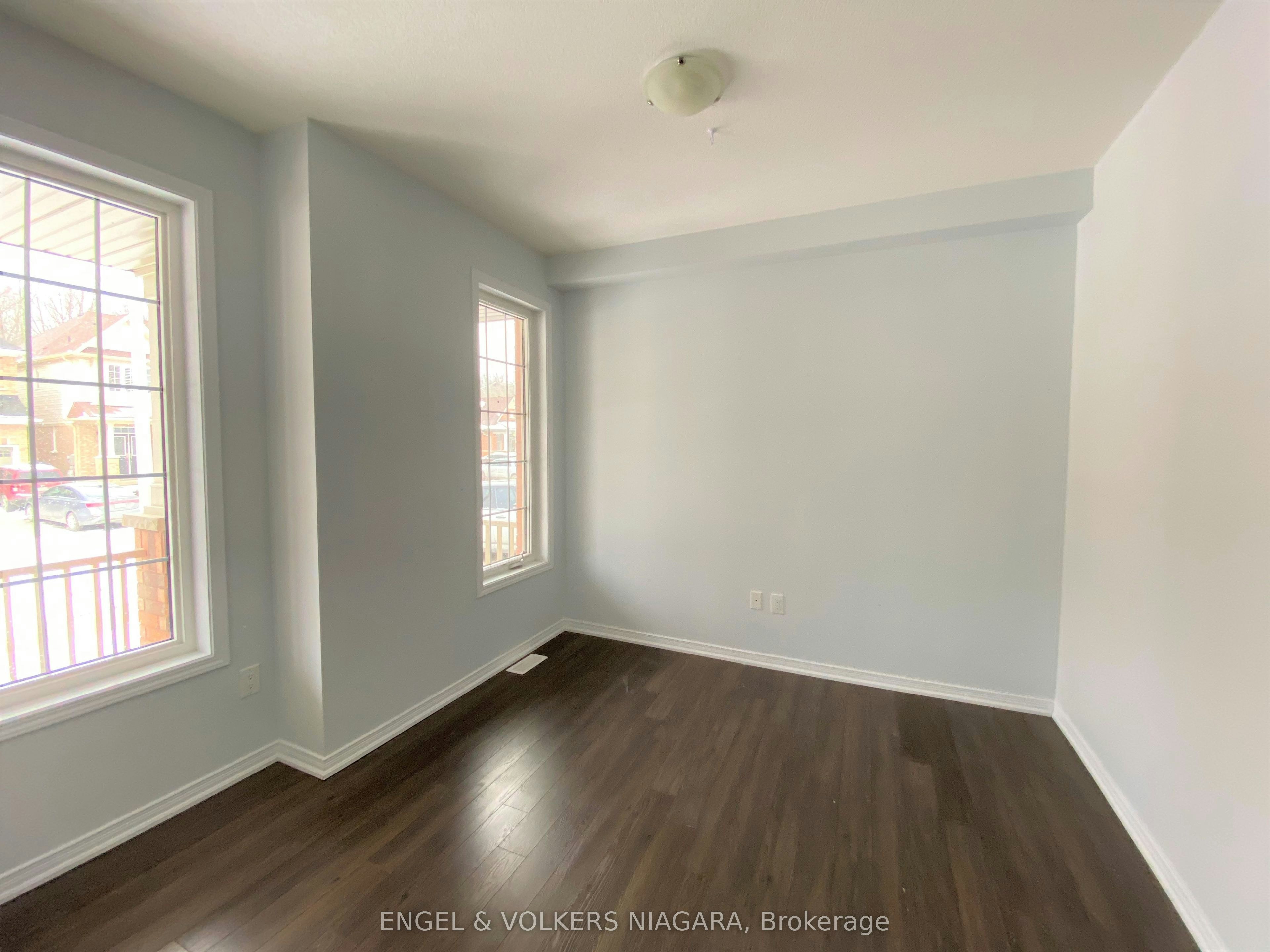 8576 Sweet Chestnut Drive, Niagara Falls, ON, L2H 0N1 - 11