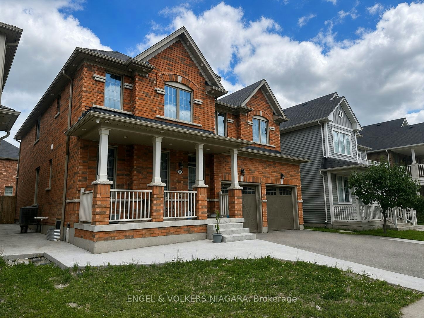 8576 Sweet Chestnut Drive, Niagara Falls, ON, L2H 0N1