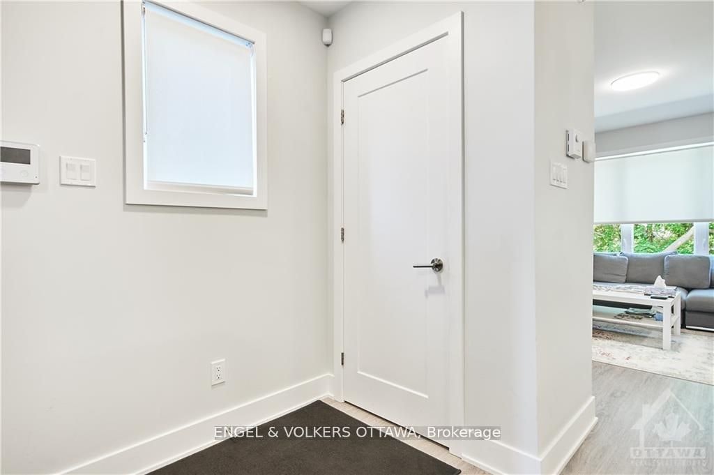 3-569 Mcleod Street, Ottawa, ON, K1R 5R2 - 3