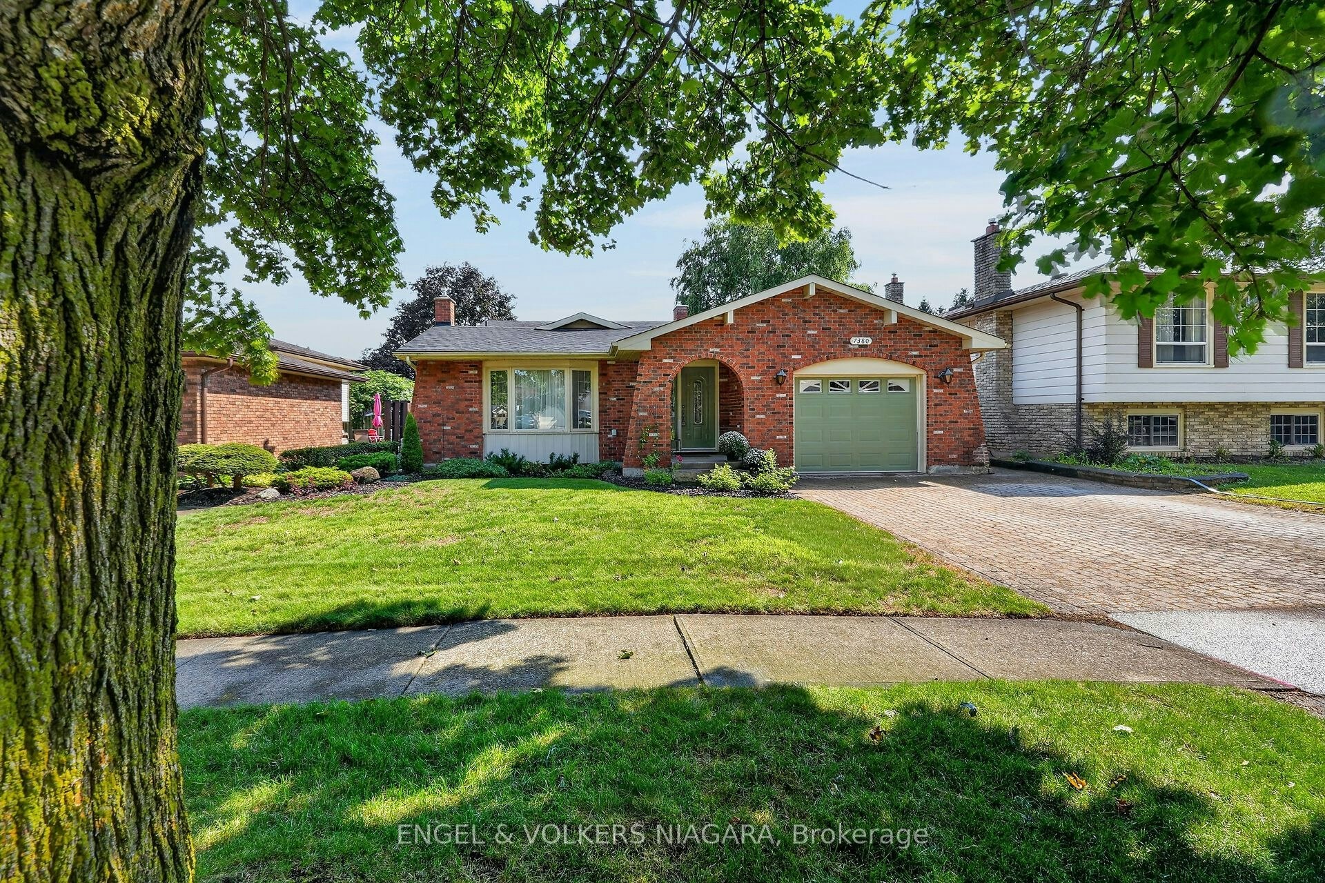 7380 Green Boughs Road, Niagara Falls, ON, L2J 4C2