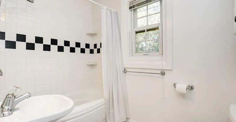 475 Golden Avenue, Ottawa, ON, K2A 2E4 - 20