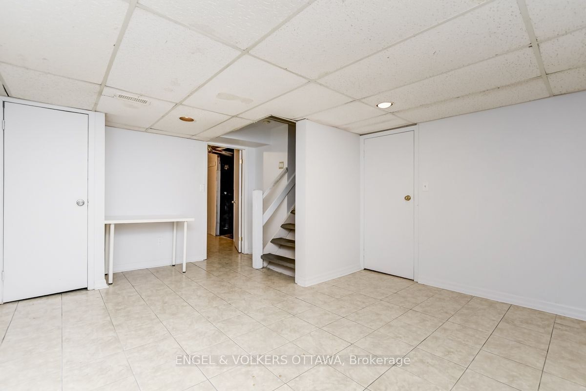 475 Golden Avenue, Ottawa, ON, K2A 2E4 - 24