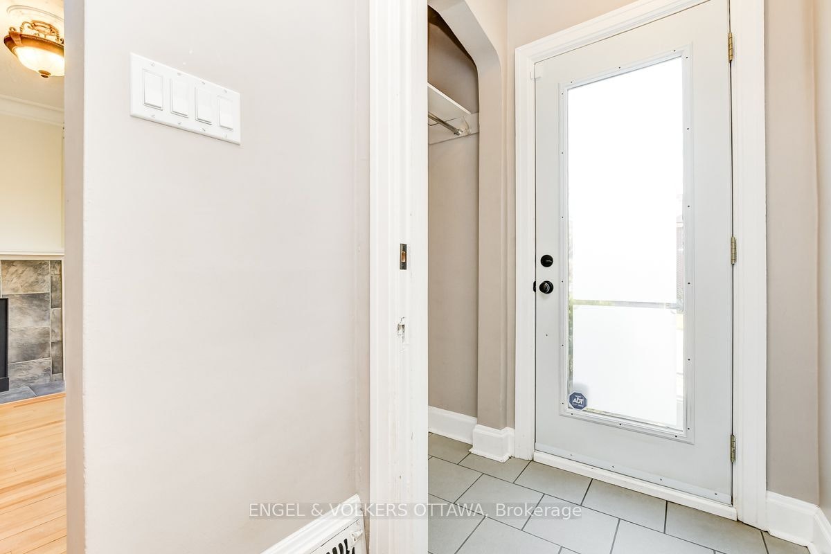 475 Golden Avenue, Ottawa, ON, K2A 2E4 - 4