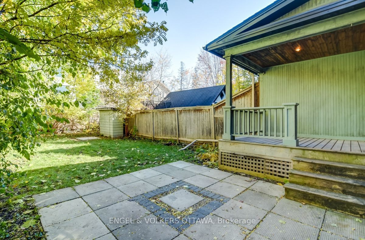 475 Golden Avenue, Ottawa, ON, K2A 2E4 - 3
