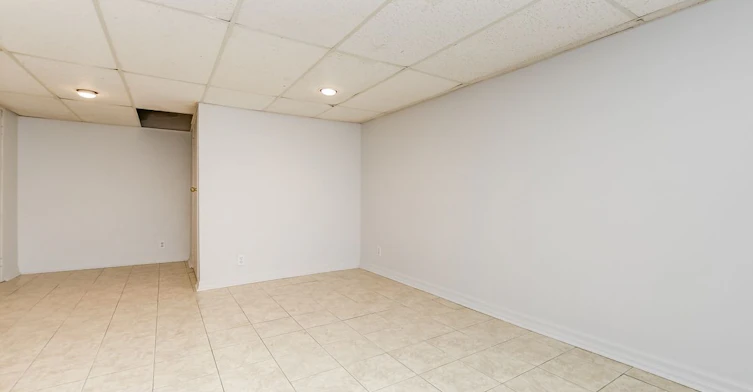 475 Golden Avenue, Ottawa, ON, K2A 2E4 - 23