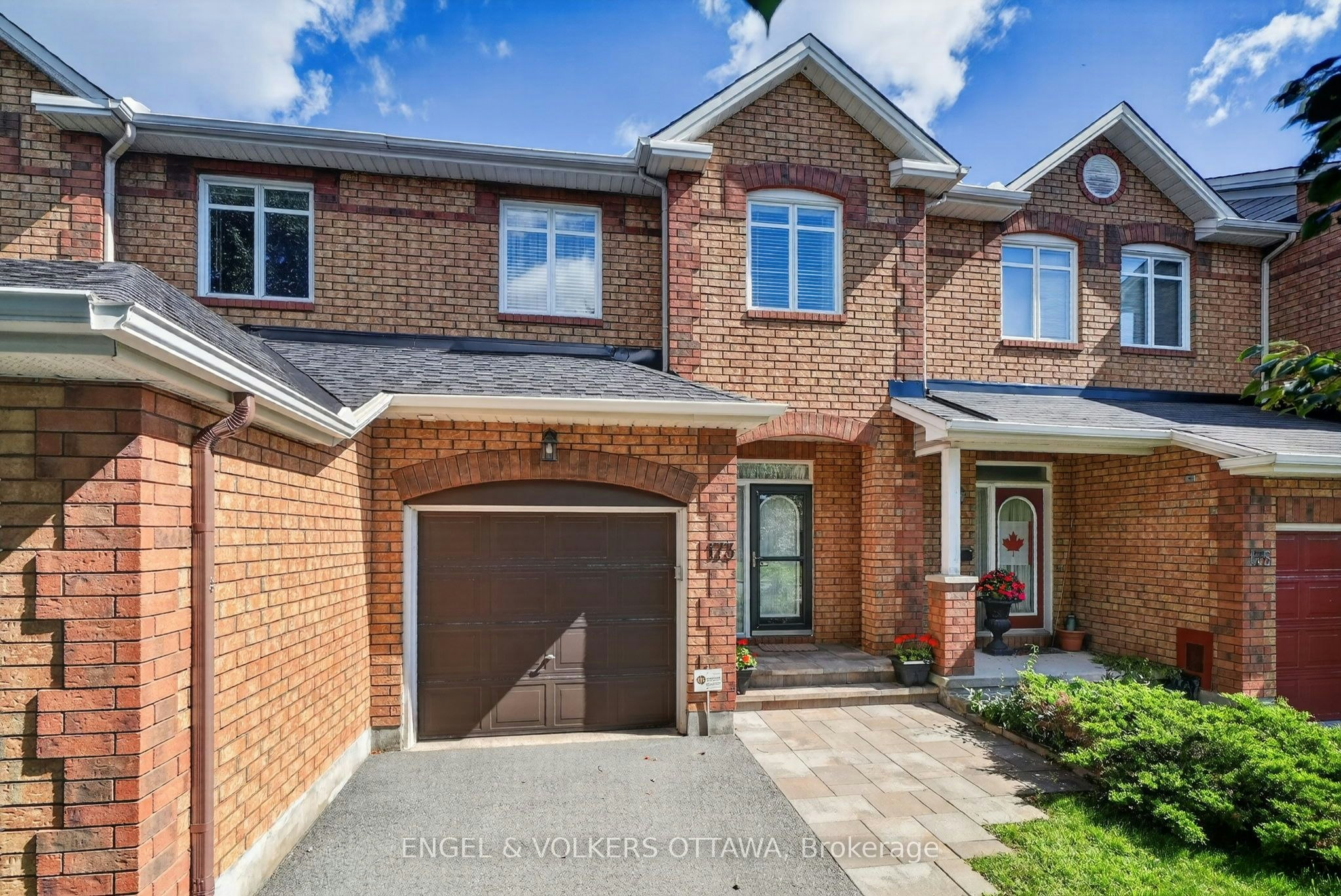 173 Hearst Way, Ottawa, ON, K2L 4G6