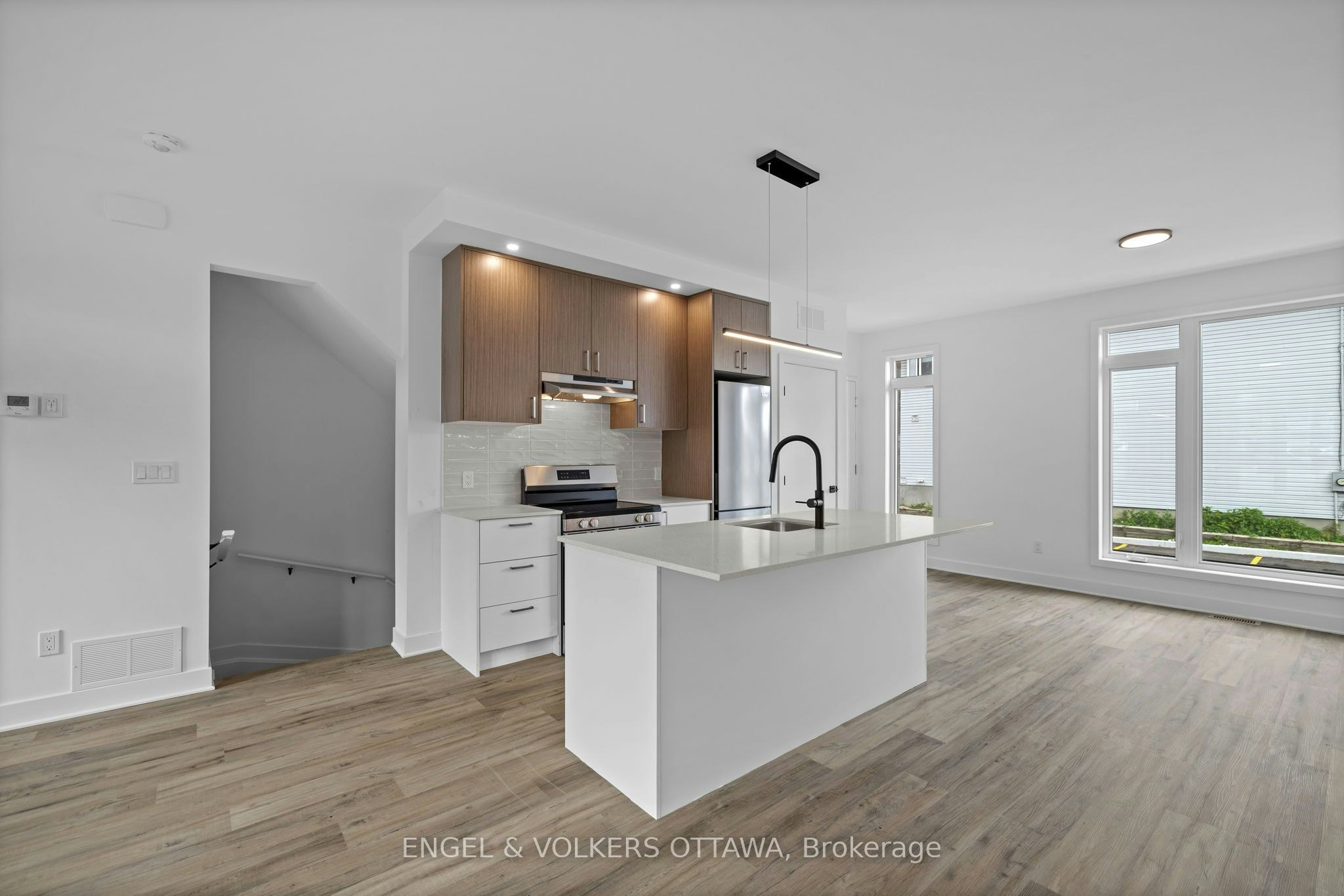 D-1258 Marenger Street, Ottawa, ON, K1C 1S2 - 7