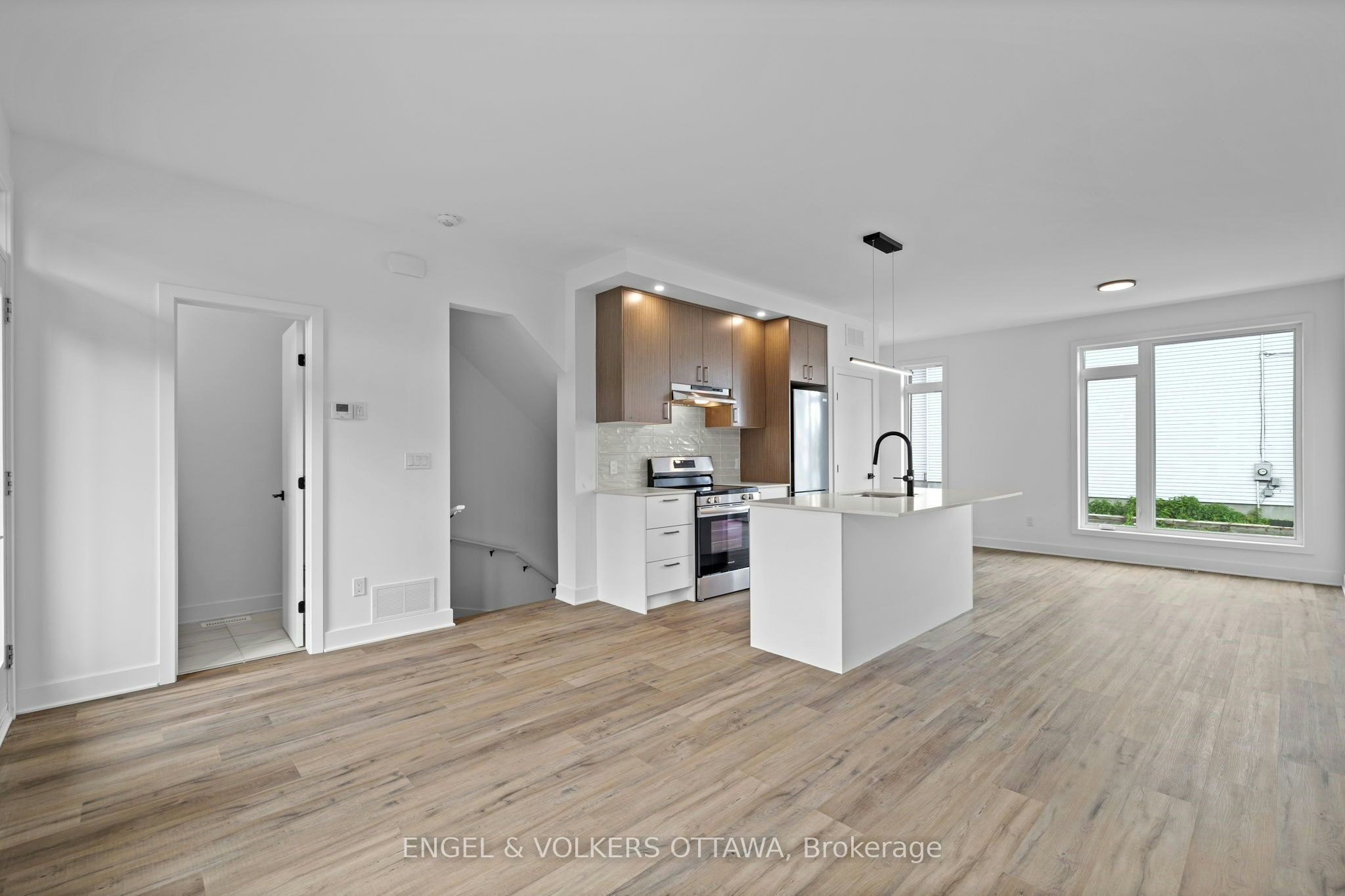 D-1258 Marenger Street, Ottawa, ON, K1C 1S2 - 11