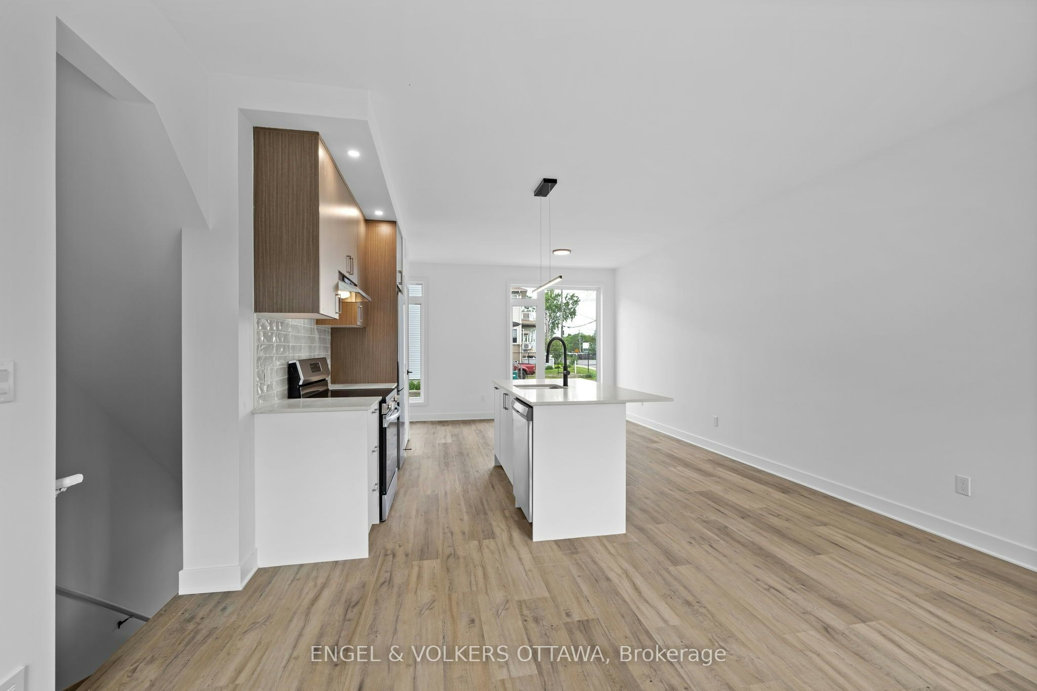 D-1258 Marenger Street, Ottawa, ON, K1C 1S2 - 10