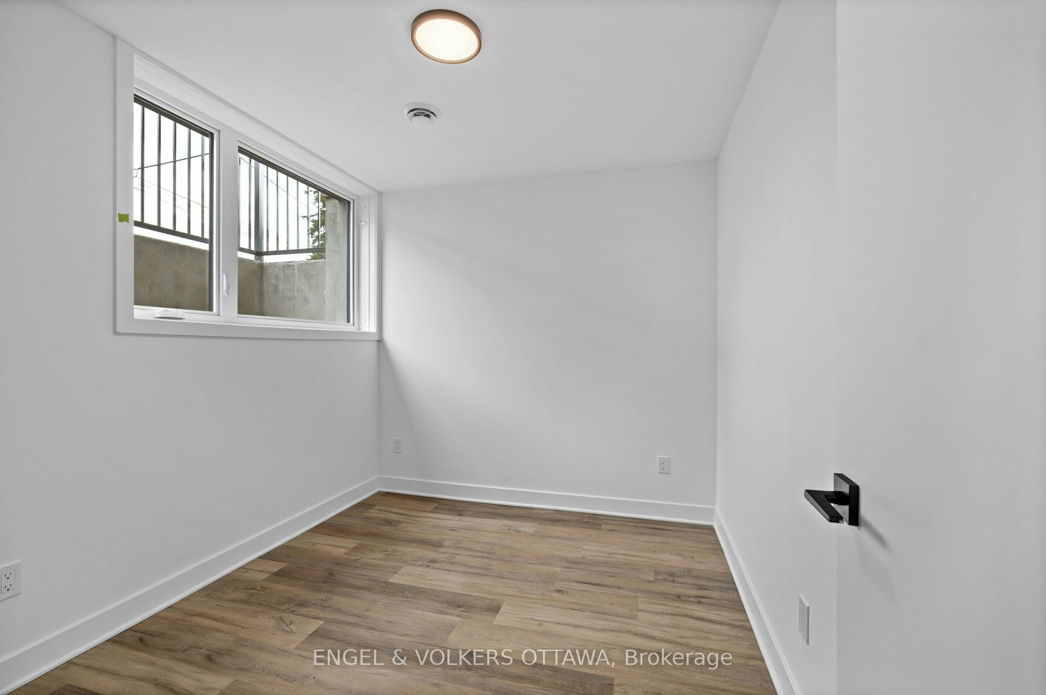 D-1258 Marenger Street, Ottawa, ON, K1C 1S2 - 16