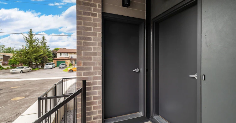 D-1258 Marenger Street, Ottawa, ON, K1C 1S2 - 2