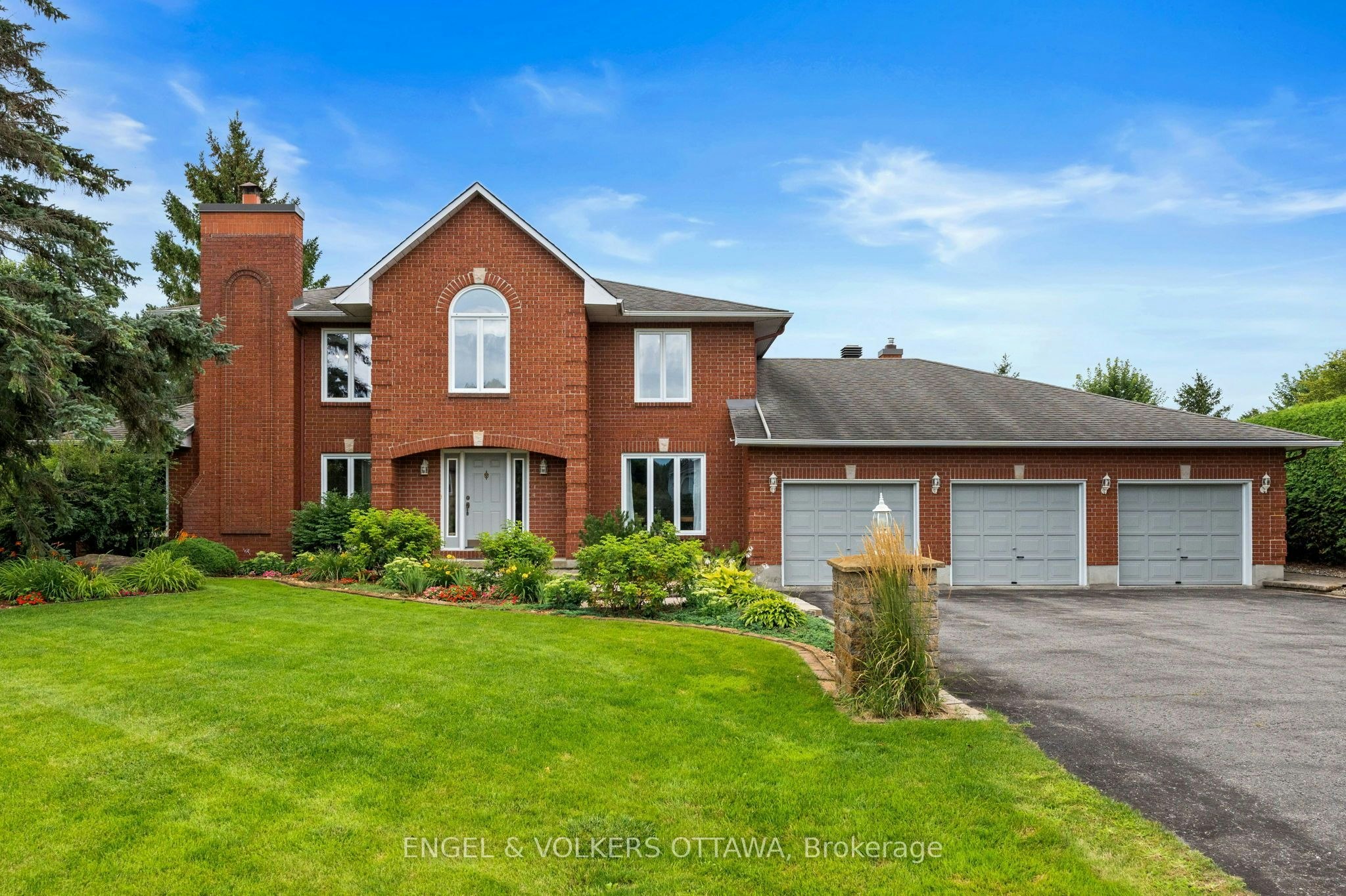 1088 Bravar Drive, Manotick, ON, K4M 1G3