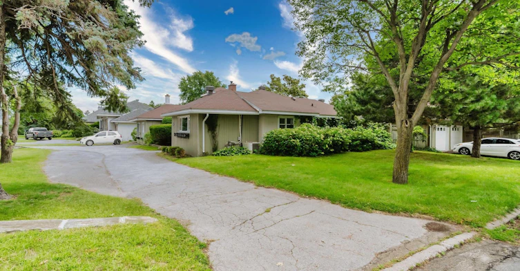 1994 Carling Avenue, Ottawa, ON, K2A 1G1 - 45